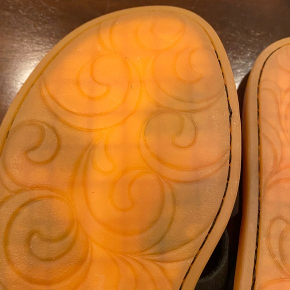 NWOT Born Sorja Sport Sandal Size 7 black - Picture 8 of 9